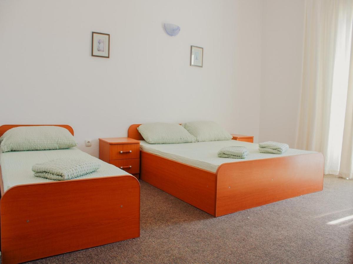 Apartments And Rooms Mato Неум Экстерьер фото