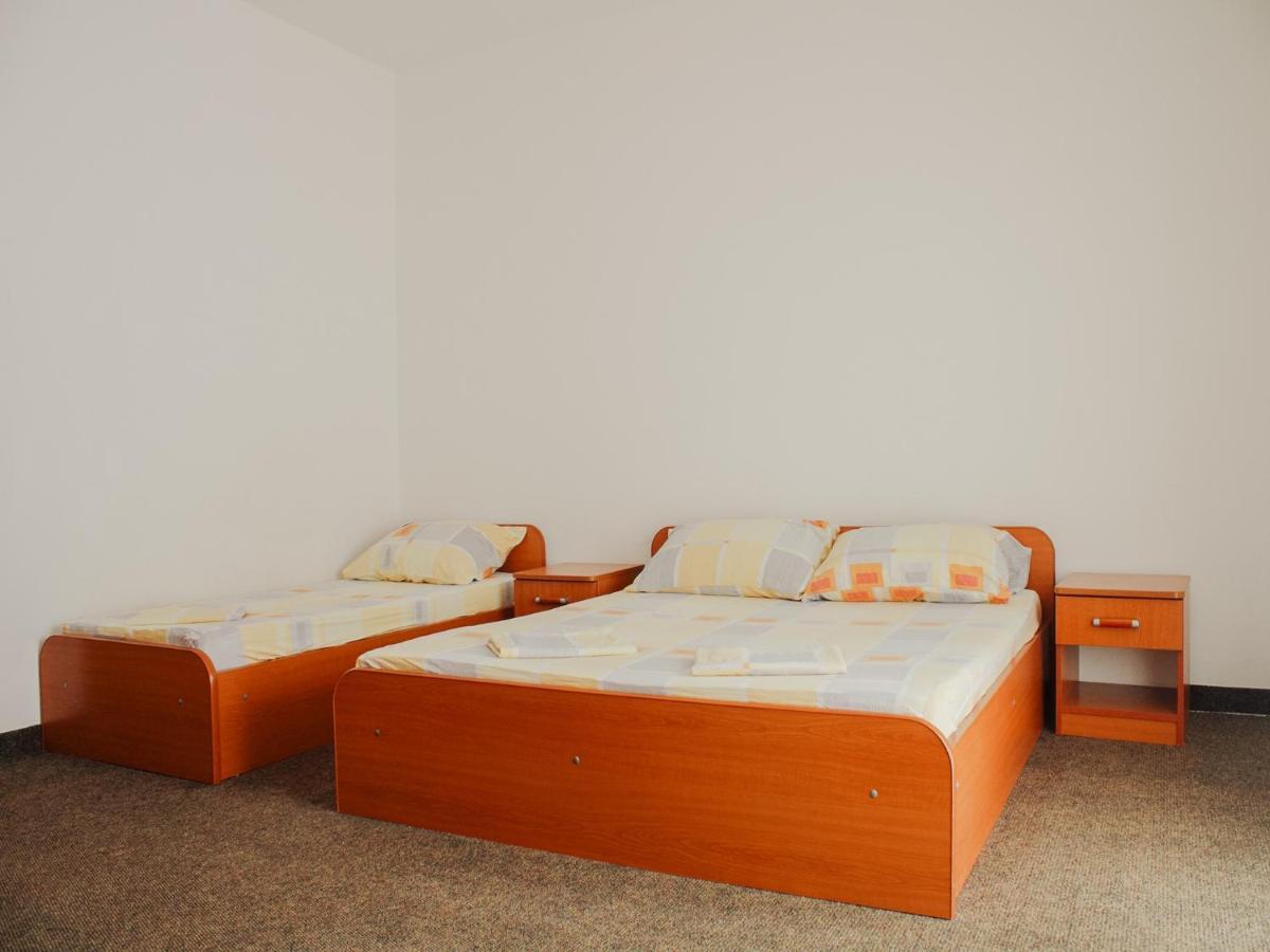Apartments And Rooms Mato Неум Номер фото