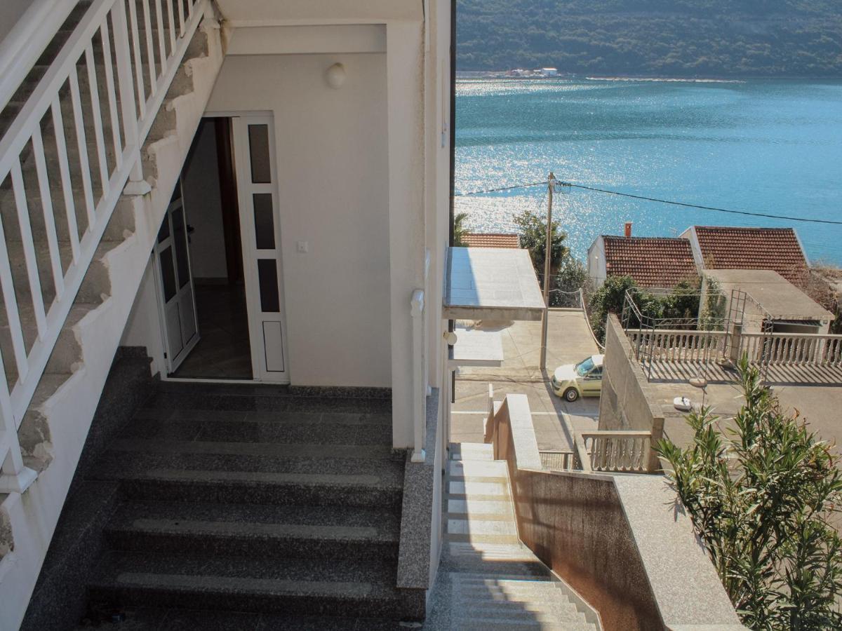 Apartments And Rooms Mato Неум Экстерьер фото
