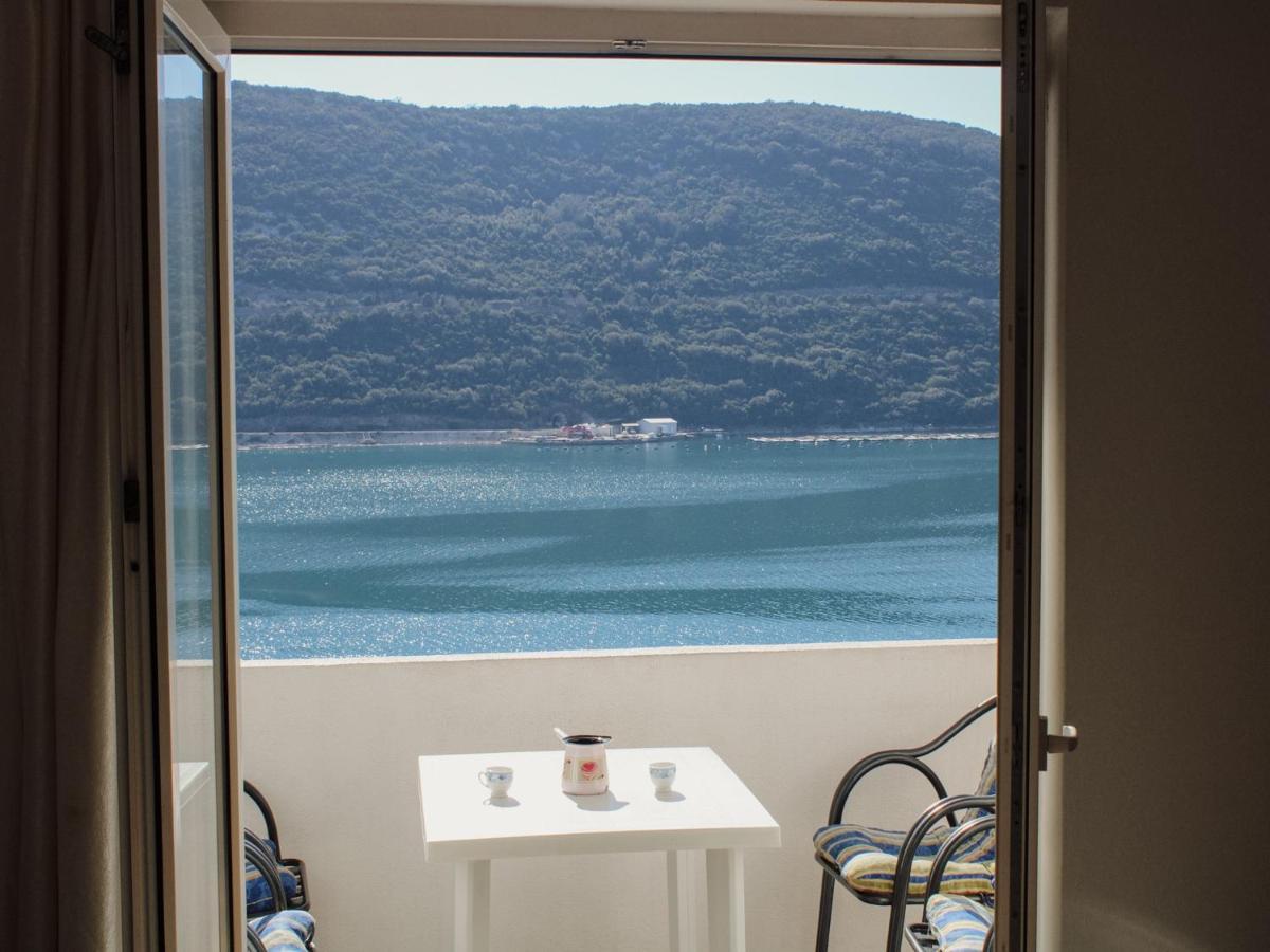 Apartments And Rooms Mato Неум Номер фото