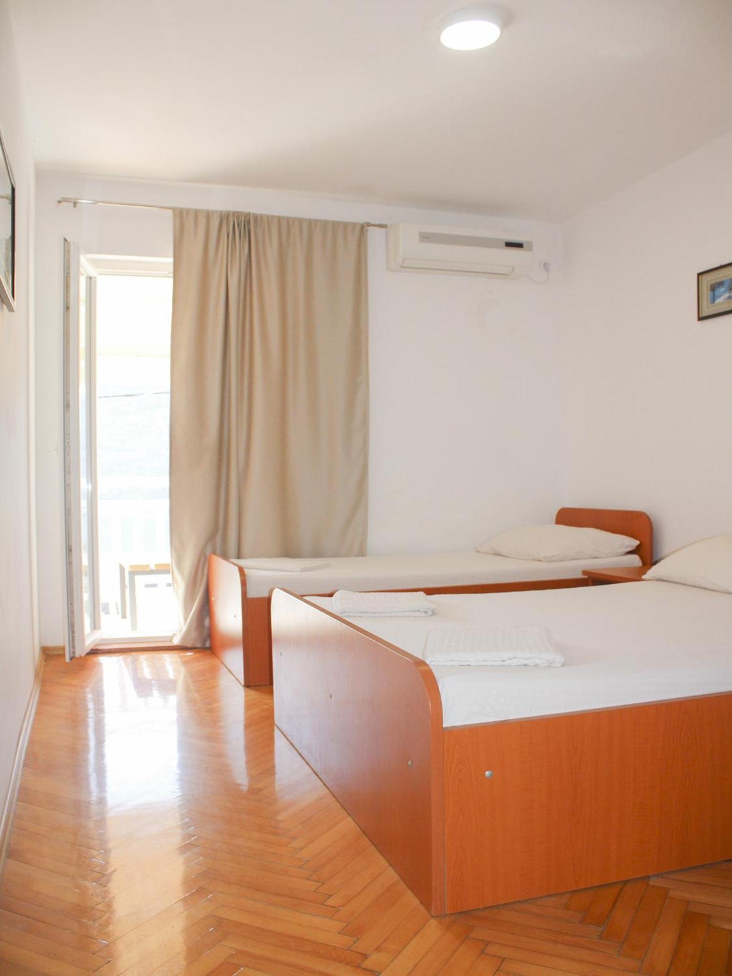 Apartments And Rooms Mato Неум Номер фото