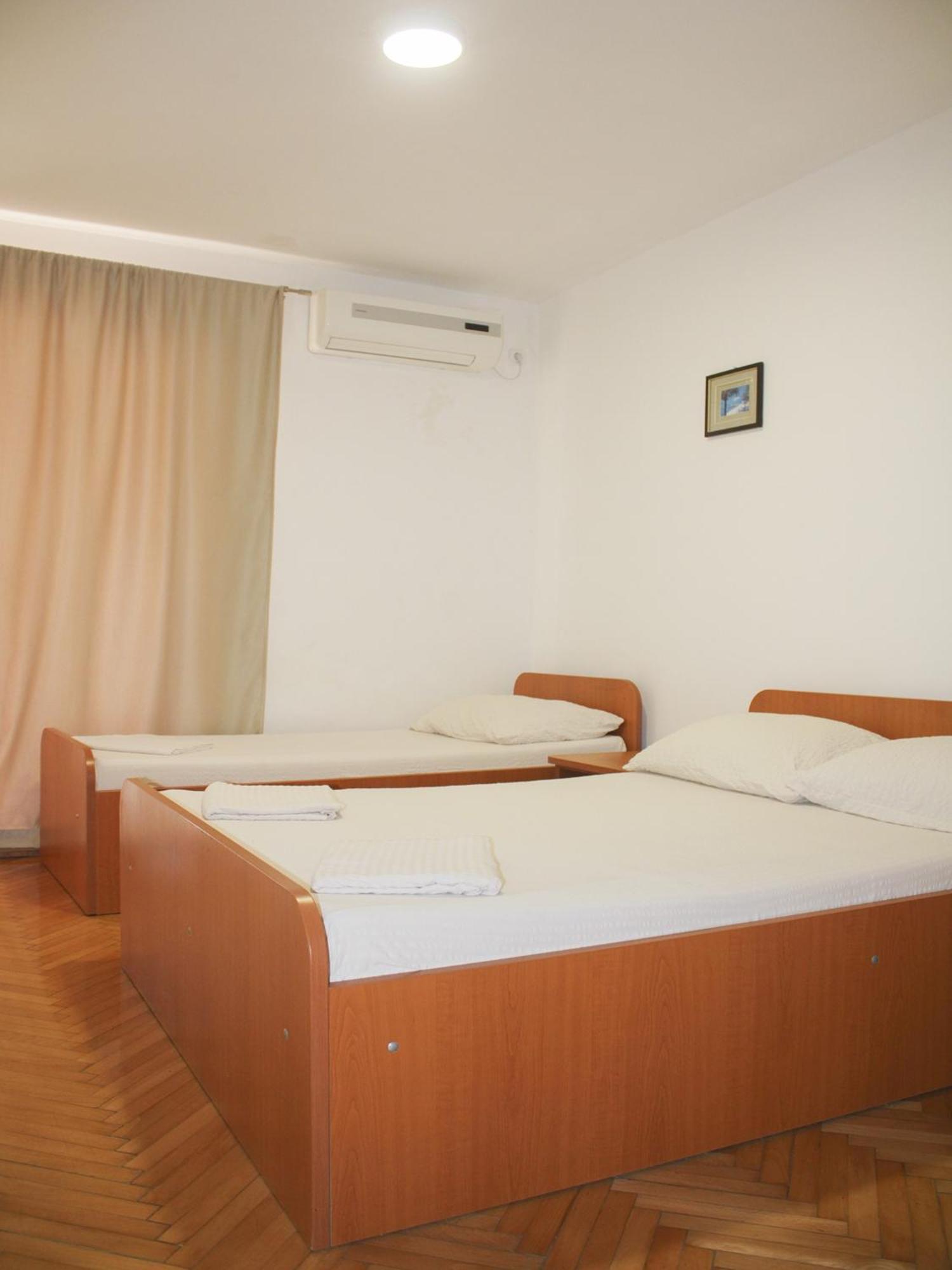 Apartments And Rooms Mato Неум Номер фото