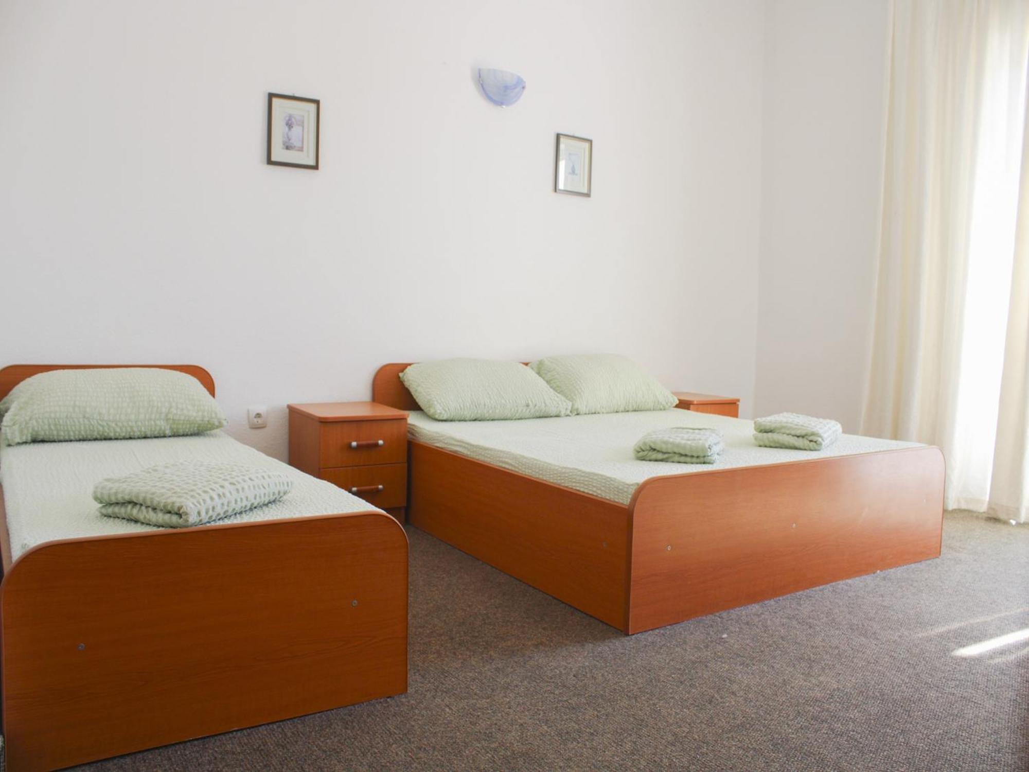 Apartments And Rooms Mato Неум Номер фото